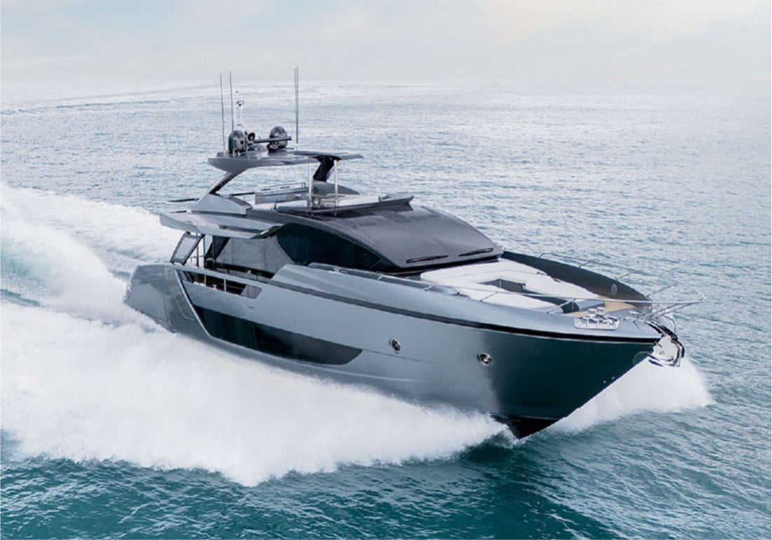 Luxury Yacht Rental Dubai – Unforgettable Moments - Flame Yacht Rentals