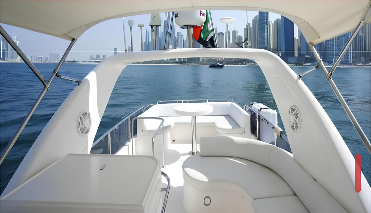 Majesty 50ft(15m) Yacht Rental