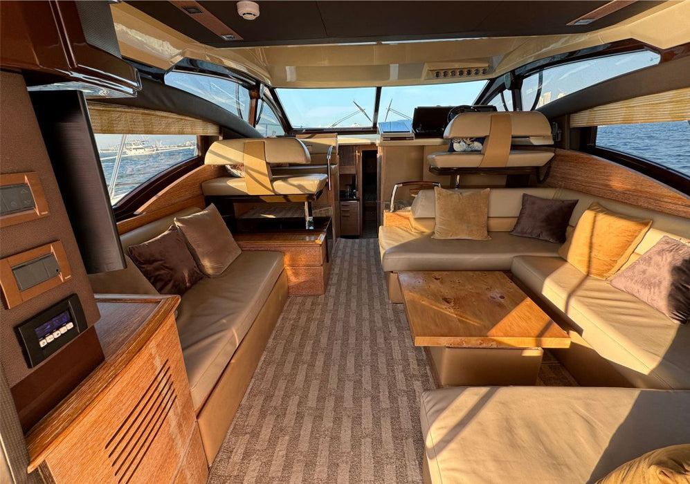 Azimut 52ft(16m) Yacht Rental