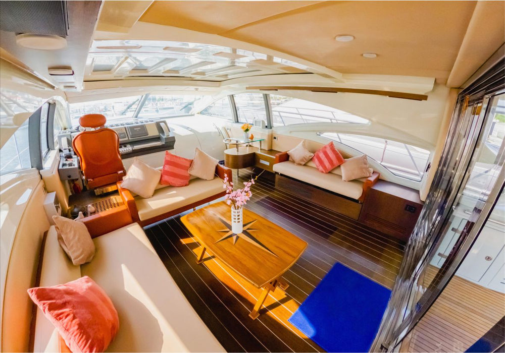 Sura 68ft(21m) Yacht Rental