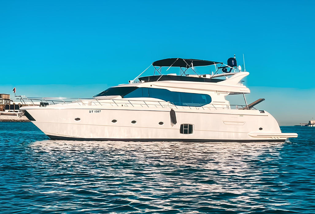 Pearl 82ft(25m) Yacht Rental