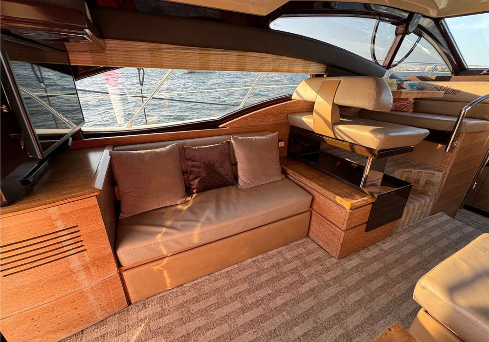 Azimut 52ft(16m) Yacht Rental