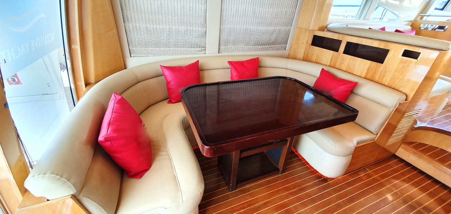 Flame 56ft(17m) Yacht Rental