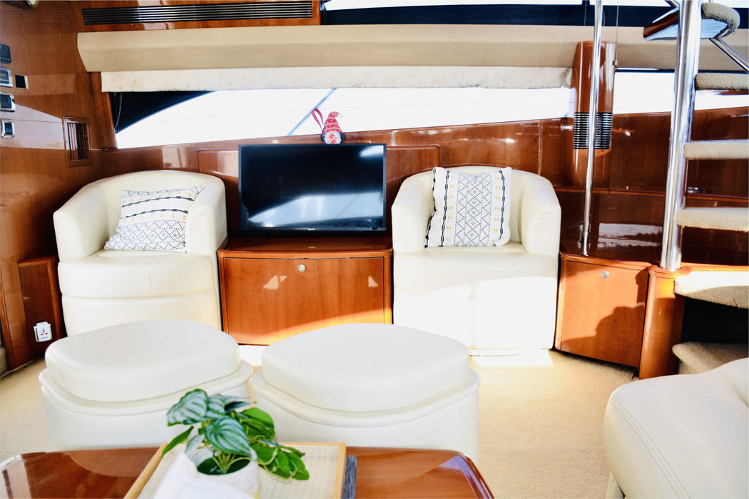 Princess 65ft(20m) Yacht Rental