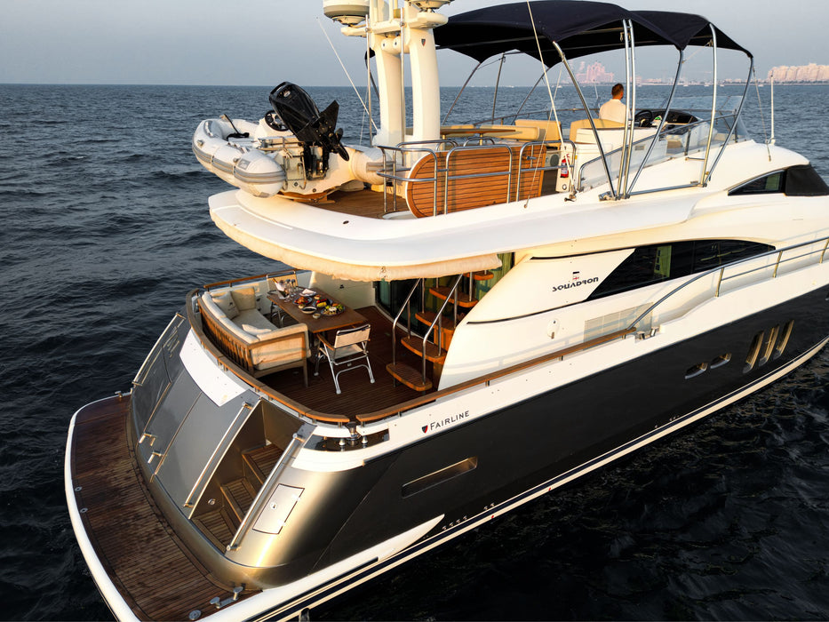 Fairline 68ft(21m) Luxury Yacht Rental