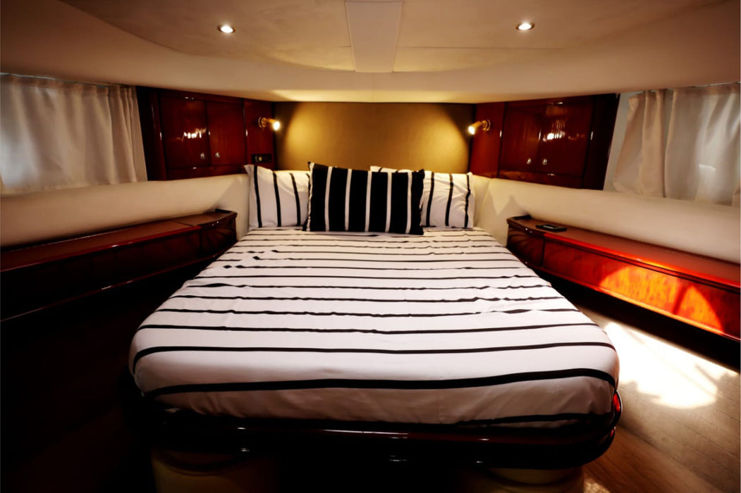 Princess 60ft(18m) Yacht Rental