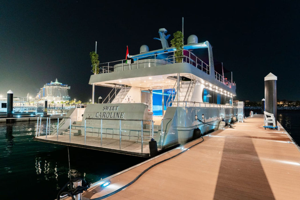 Sweet Caroline 125ft(38m) Yacht Rental