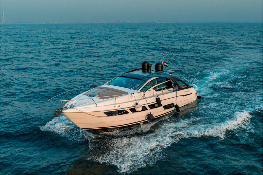 Pershing 50ft(15m) Luxury Yacht Rental