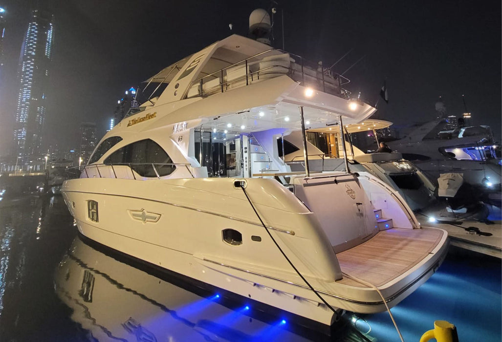 Majesty 66ft(20m) Yacht Rental