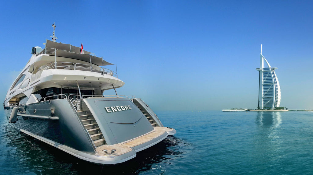 Yacht Rental Dubai - Luxury Yacht Charters - Flame Yacht Rentals Dubai.