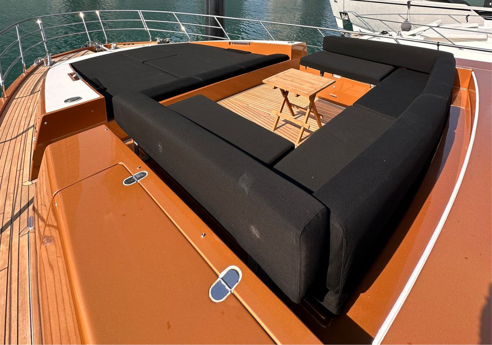 Golden One 77ft(24m) Luxury Yacht Rental