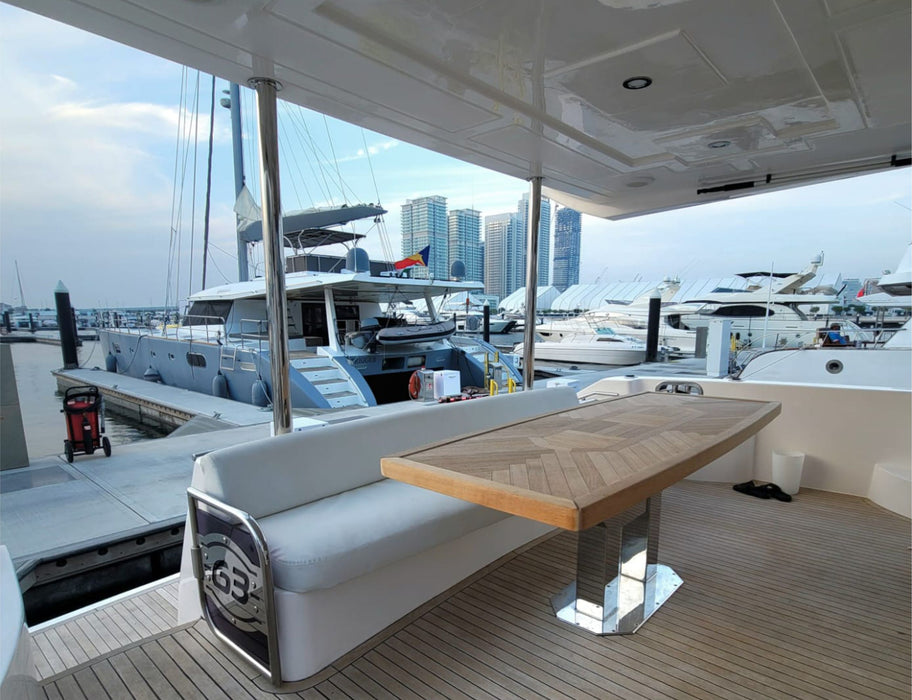 Majesty 66ft(20m) Yacht Rental