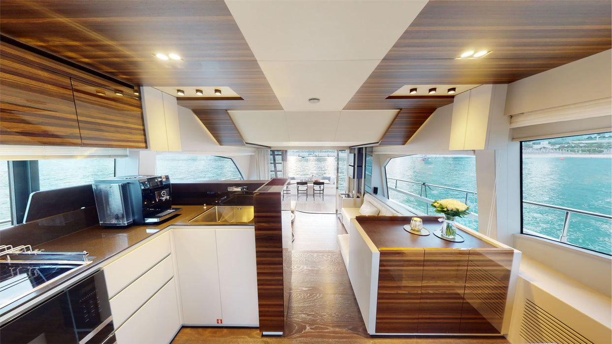 Feretti 67ft(20m) Luxury Yacht Rental