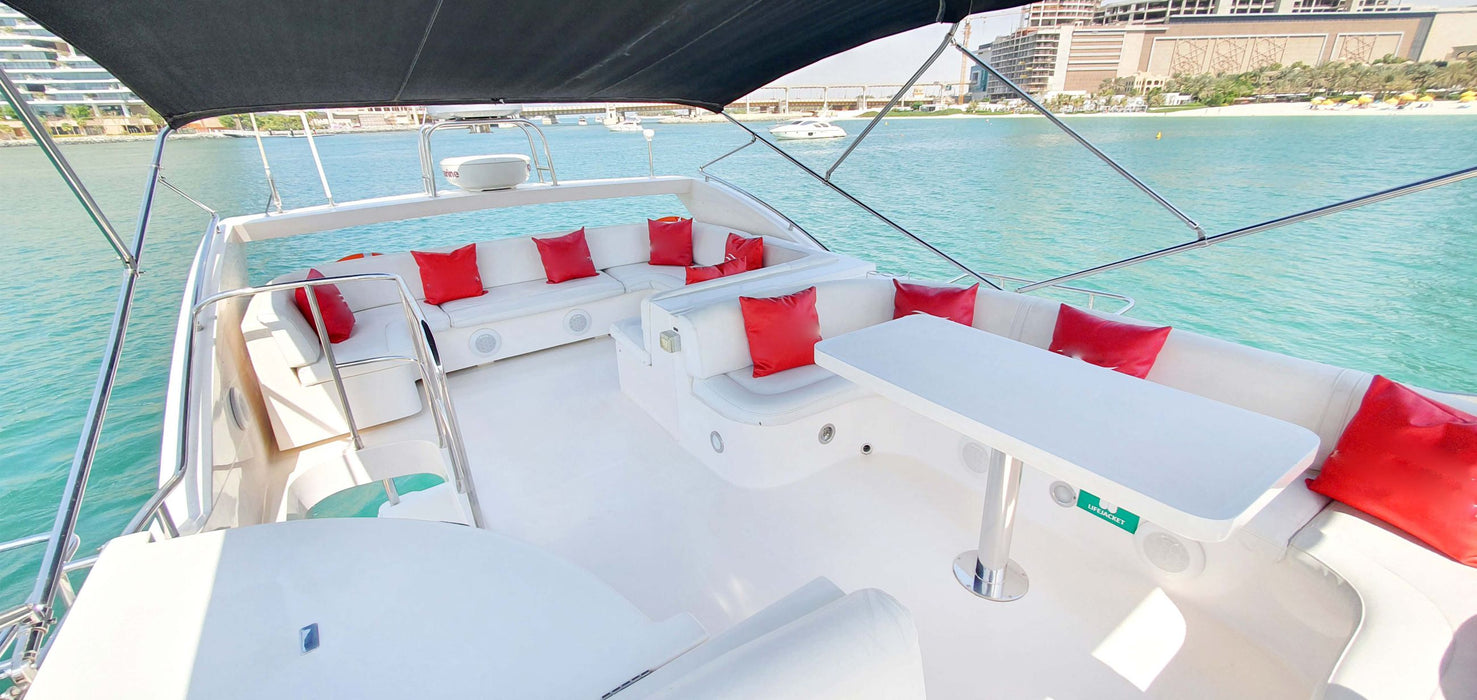 Flame 56ft(17m) Yacht Rental