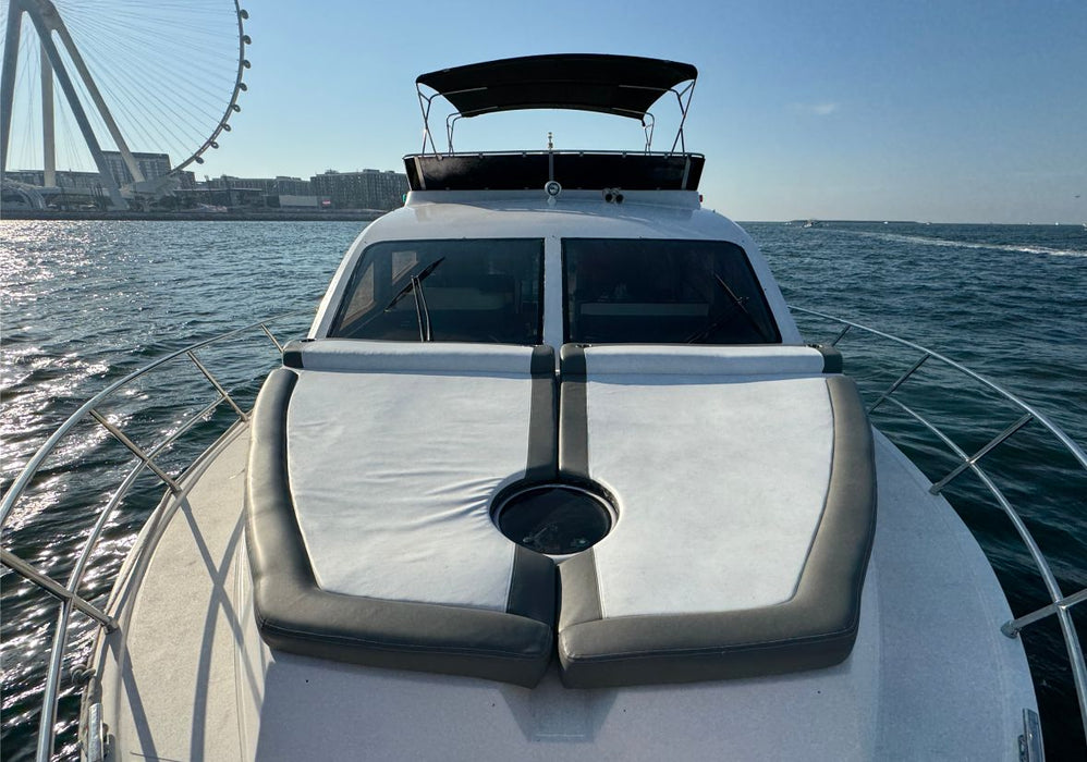 Oryx 50ft(15m) Yacht Rental