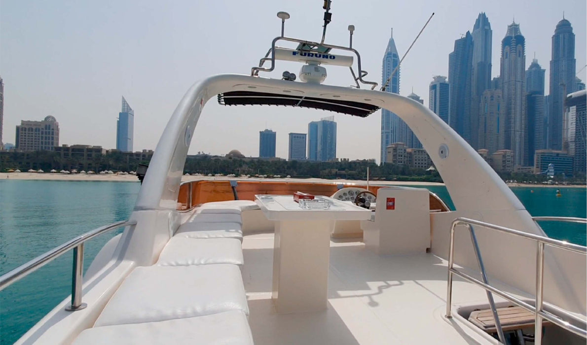 Flame 70ft(21ft) Yacht Rental