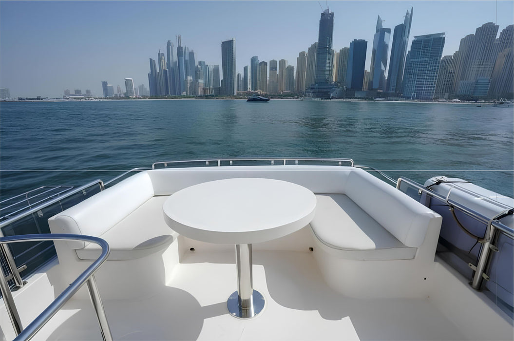 Majesty 50ft(15m) Yacht Rental