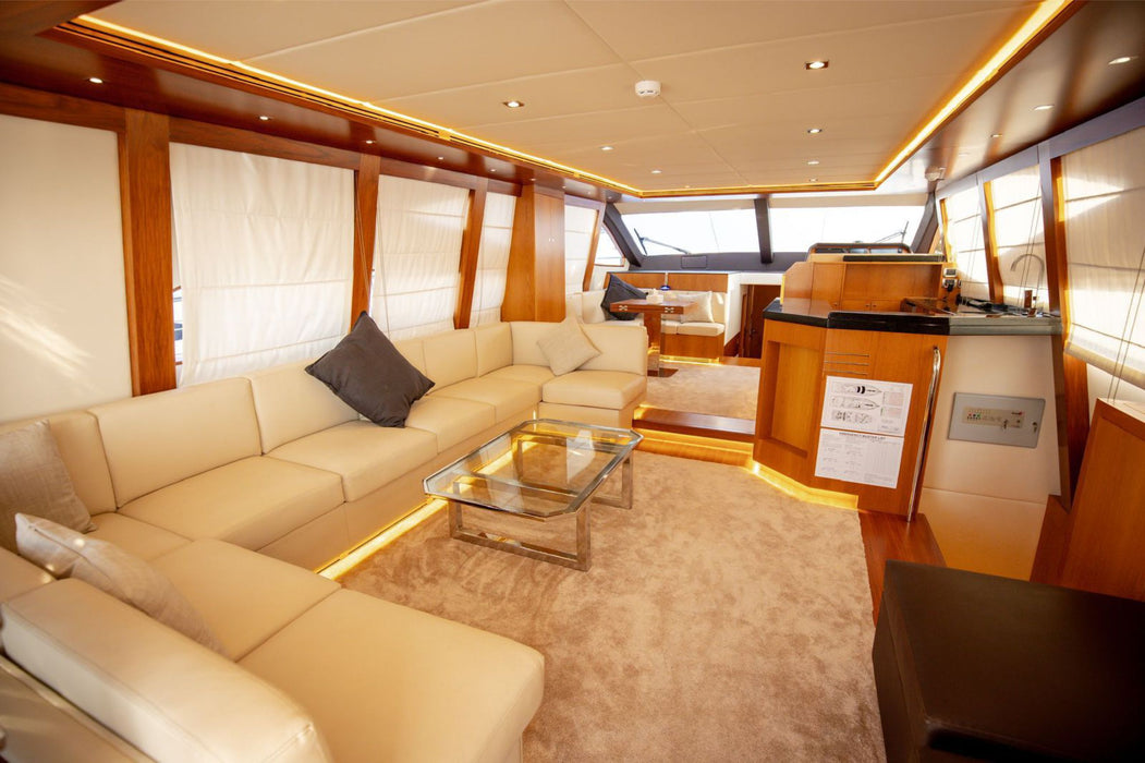 Babbar 70ft(21m) Yacht Rental