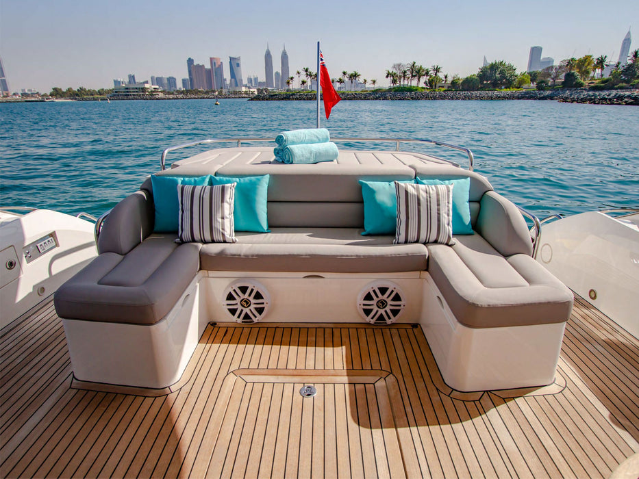 OUTLAW 60ft(18m) Luxury Yacht Rental