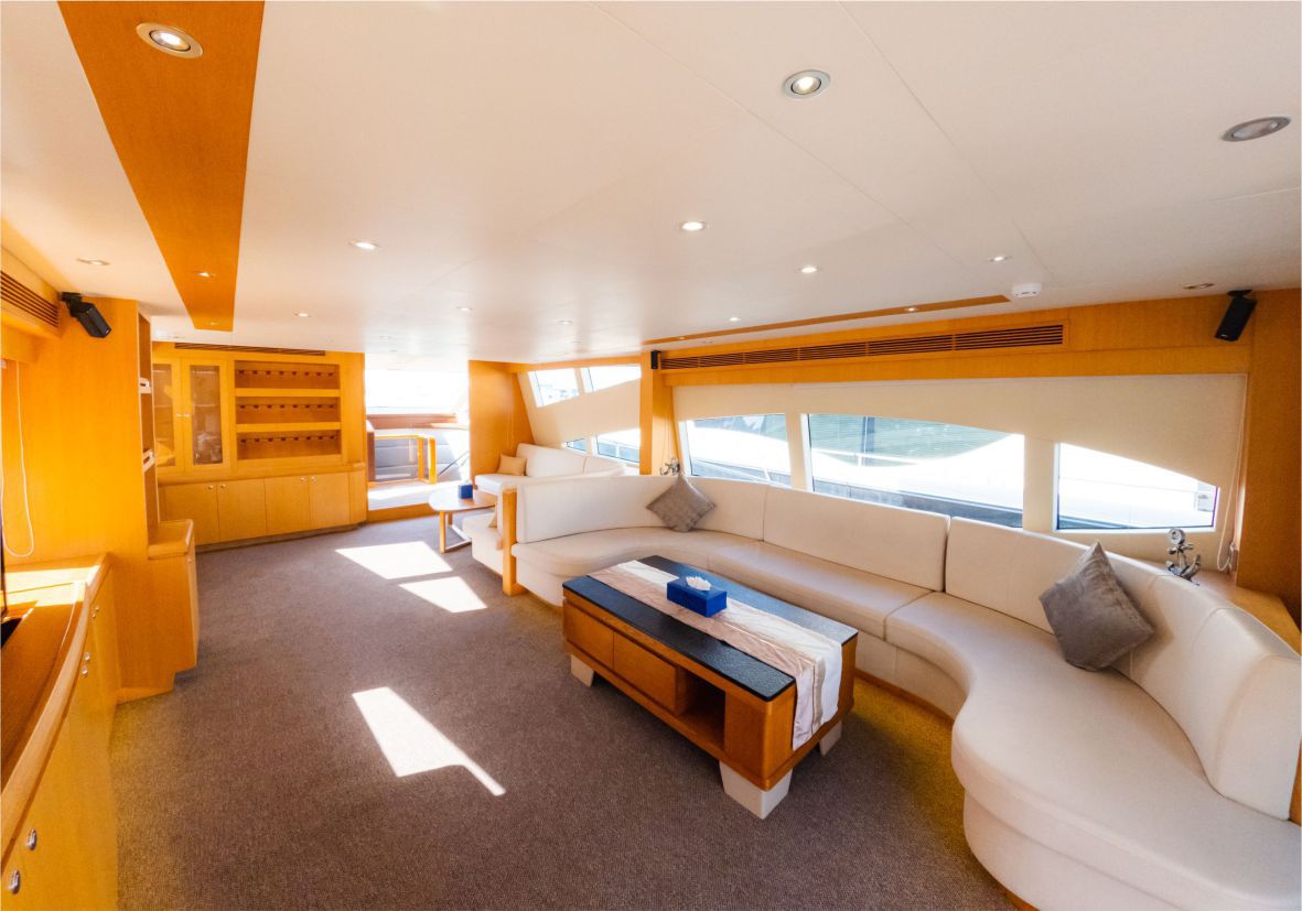 Astra 76ft(23m) Astra 76ft(23m) New Year's Eve Yacht rental in Dubai - Flame Yacht Rentals