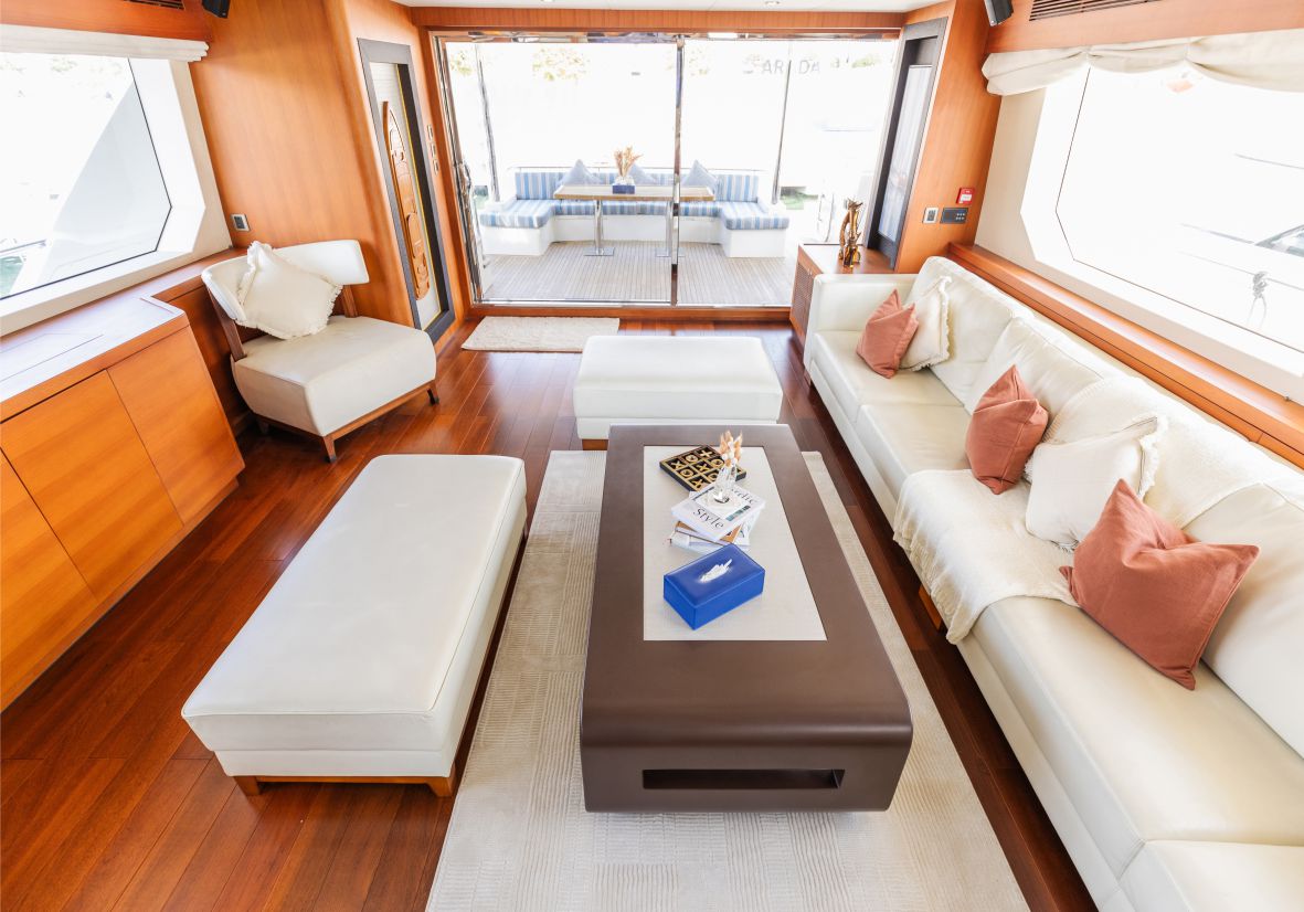 Caliente 96ft(29m) New Year's Eve Yacht rental in Dubai - Flame Yacht Rental in Dubai