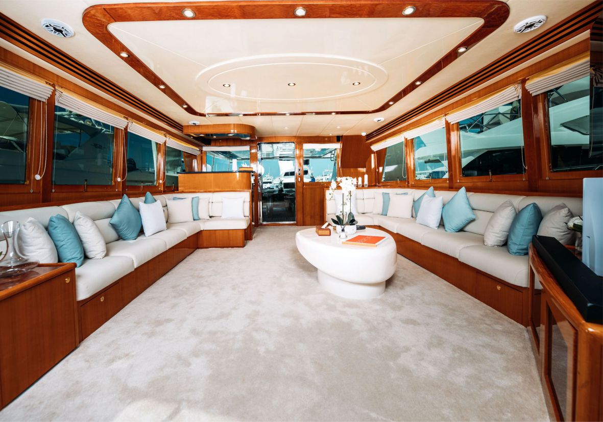Eva 80ft(25m) Yacht Rental Dubai - Flame Yacht Rental in Dubai