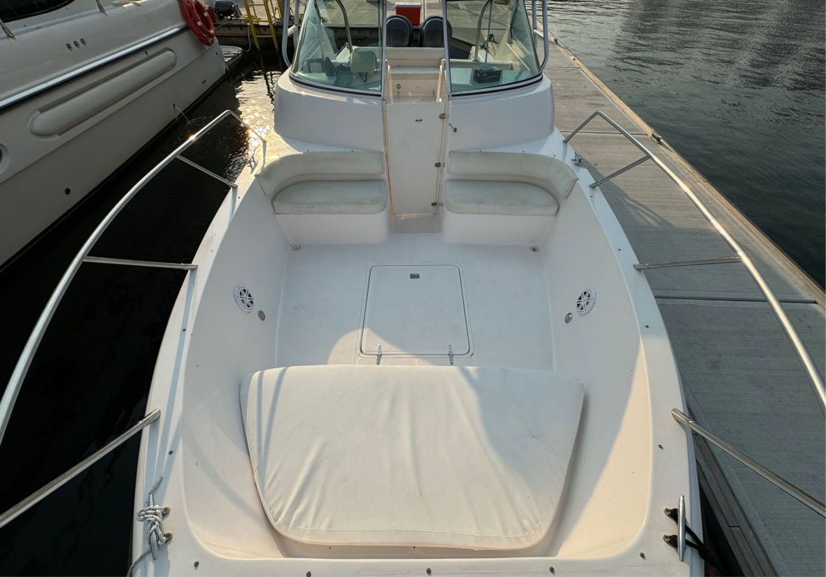 Flame 31ft(9.5m) New Year's Eve Yacht rental in Dubai - Flame Yacht Rental ion Dubai