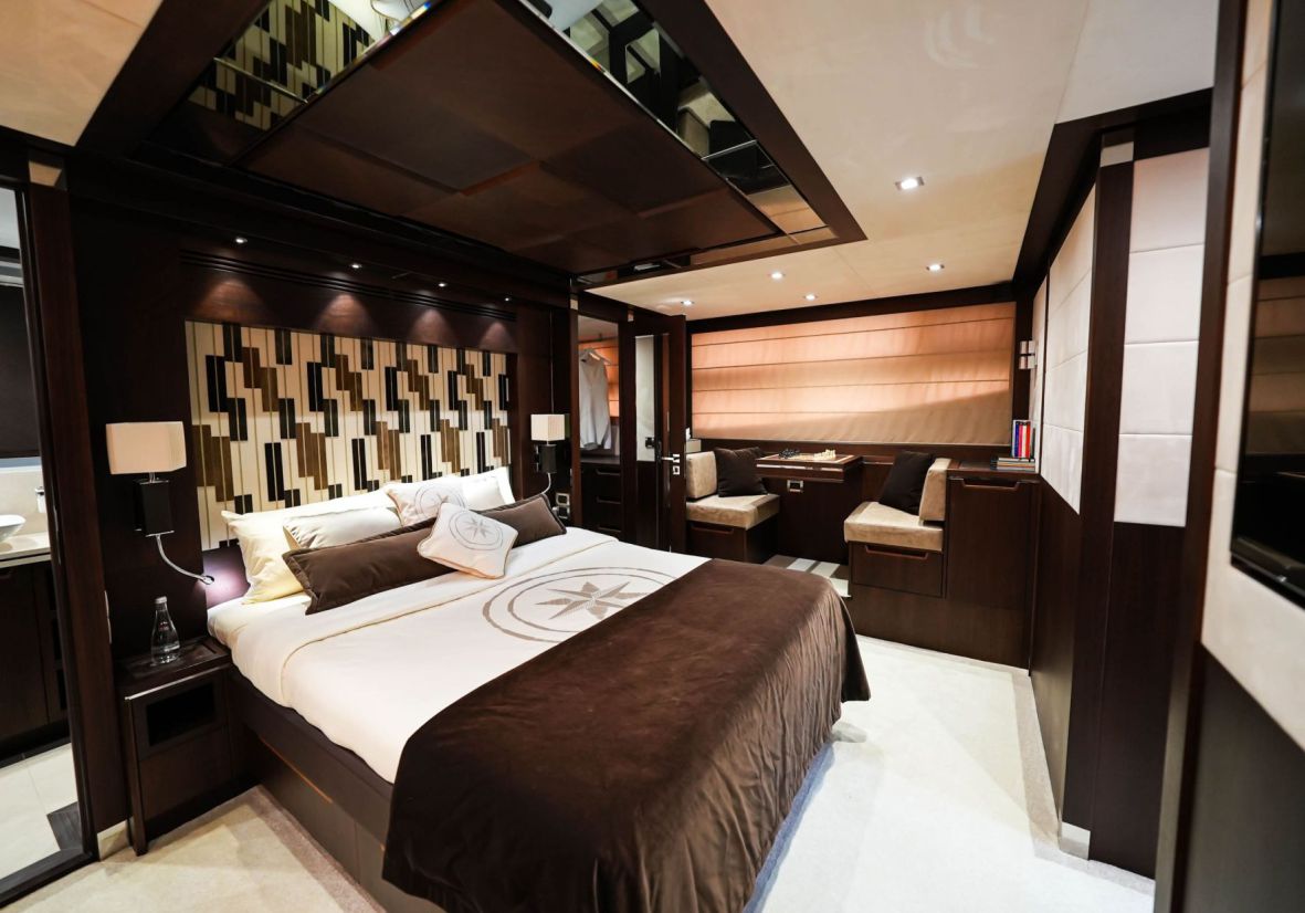 Galeon 78ft(24m) Luxury Yacht Rental Dubai - Flame Yacht Rental in Dubai