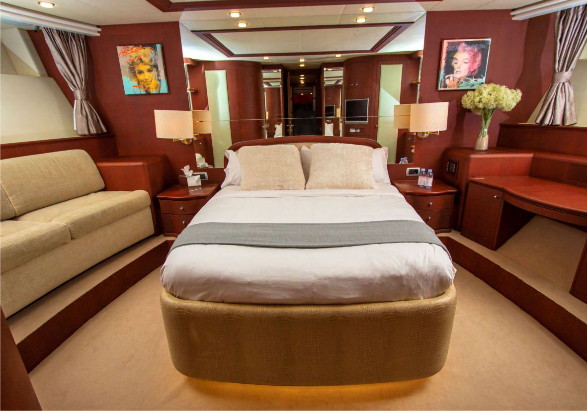 Medusa 100ft(30m) Luxury Yacht Rental Dubai - Flame Yacht Rental in Dubai