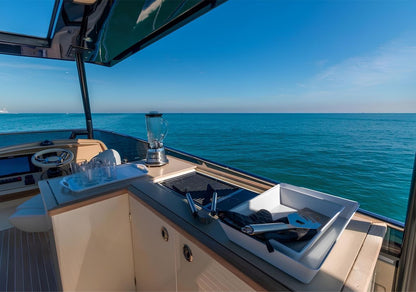 Monte Carlo 60ft(18m) Yacht Rental Dubai - Flame Yacht Rental in Dubai