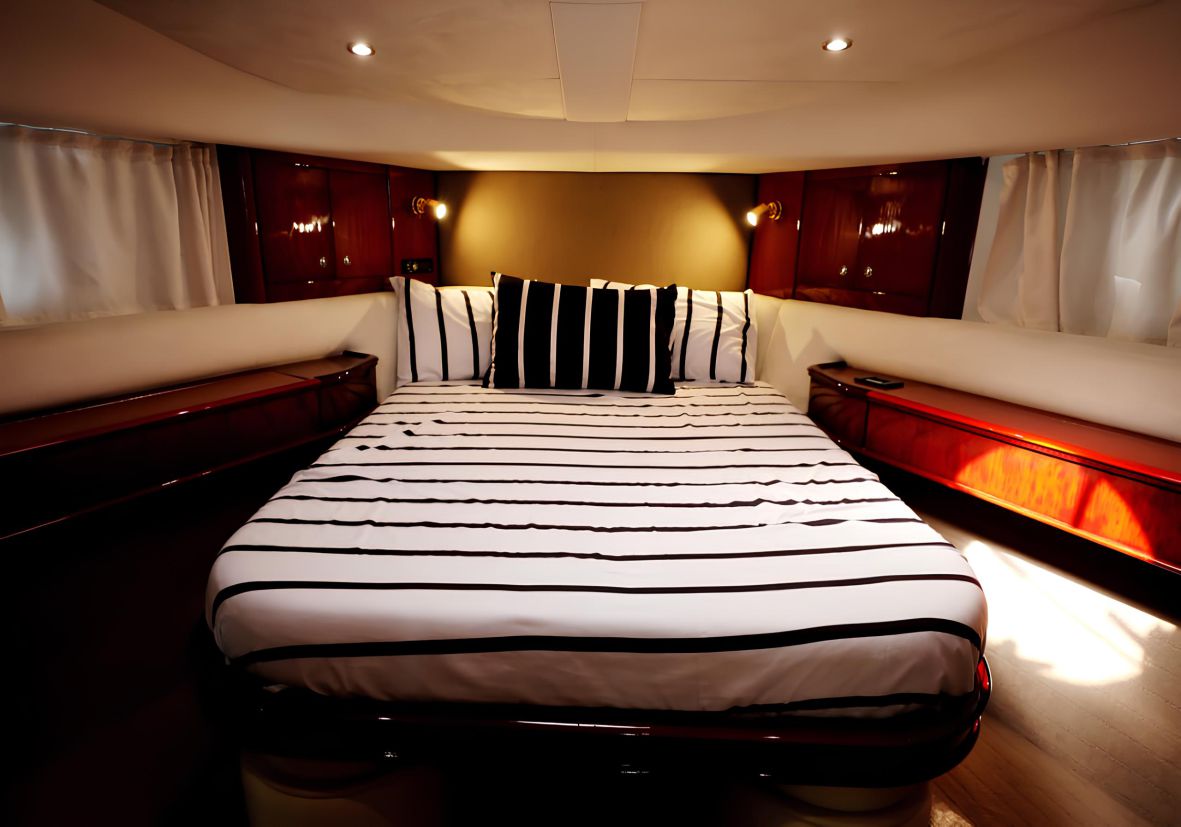 Princess 60ft(18m) Yacht Rental Dubai - Flame Yacht Rental in Dubai