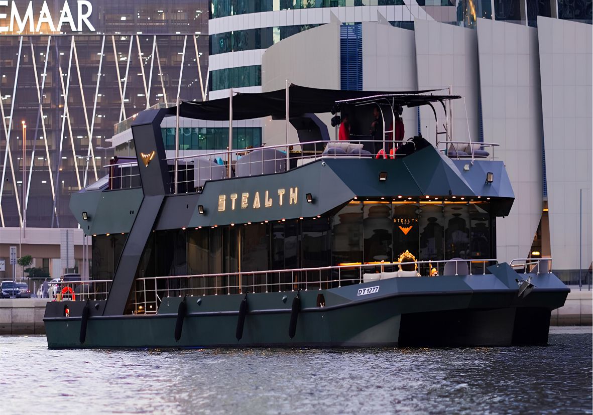 Stealth 90ft(28m) Party Yacht Rental Dubai - Flame Yacht Rental in Dubai
