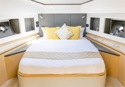 Zia,Rio,Ava,Gib 52ft(16m) New Year's Eve Yacht rental in Dubai - Flame Yacht Rental in dubai